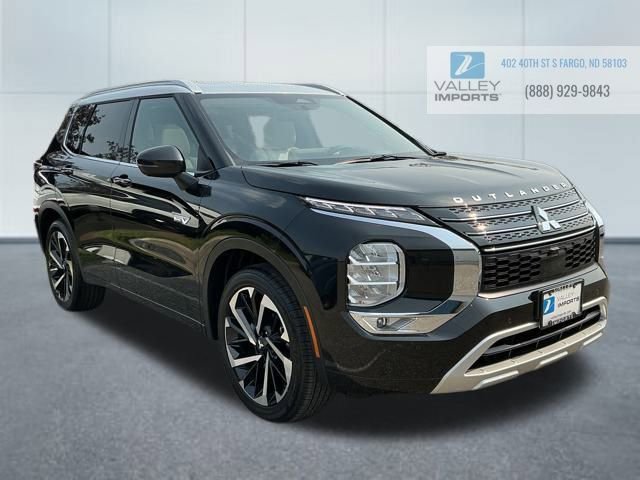 New 2025 Mitsubishi Outlander SEL