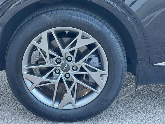 Used 2025 Genesis GV70 2.5T w/ Select Package image 15