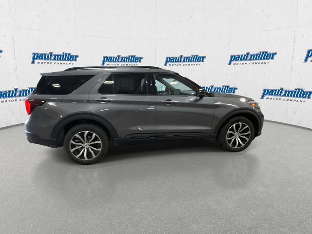 Used 2025 Ford Explorer ST-Line AWD/4WD image 12