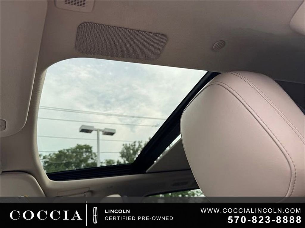 Certified 2023 Lincoln Navigator L Reserve AWD/4WD image 39