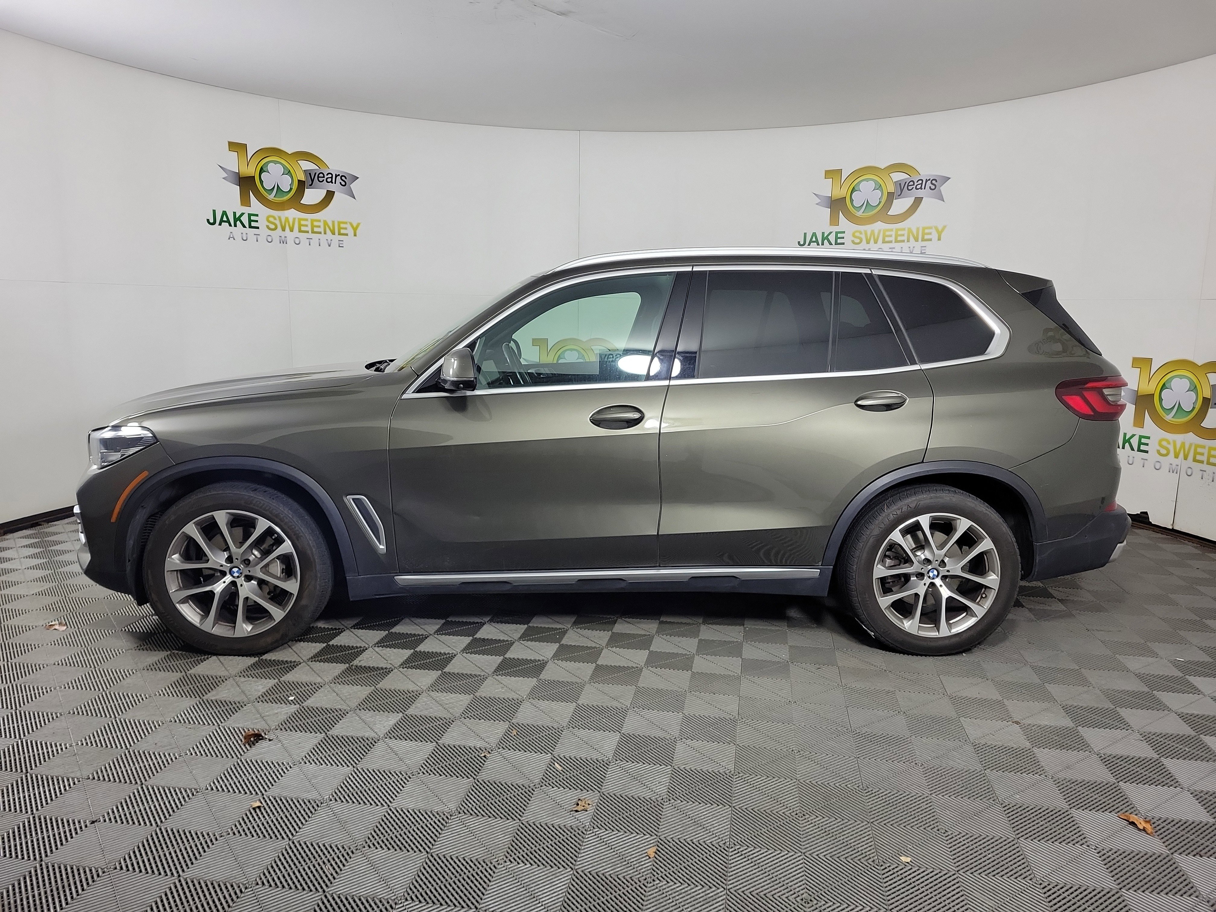 Certified 2023 BMW X5 xDrive40i image 2