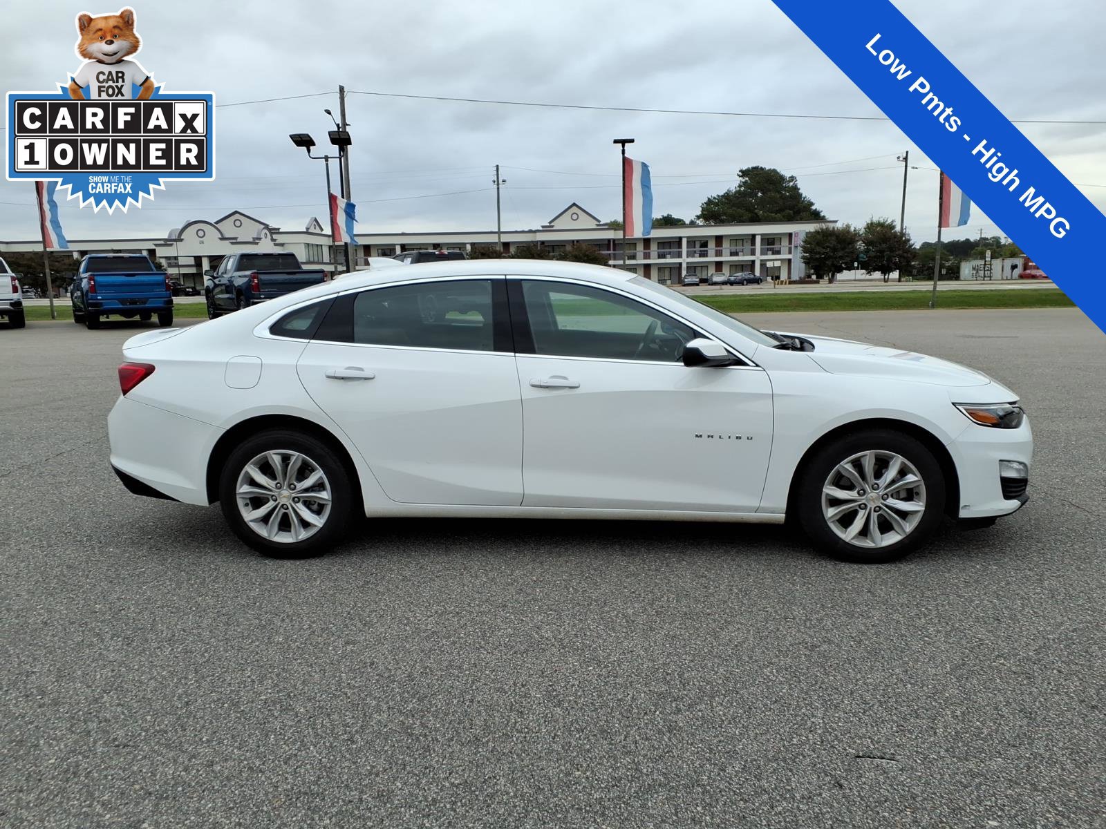 Used 2025 Chevrolet Malibu LT FWD image 6
