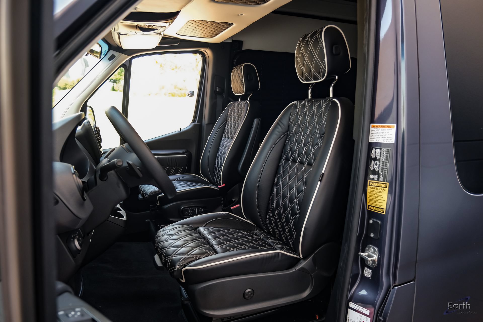 Used 2021 Mercedes-Benz Sprinter 3500 w/ Comfort Plus Package image 33