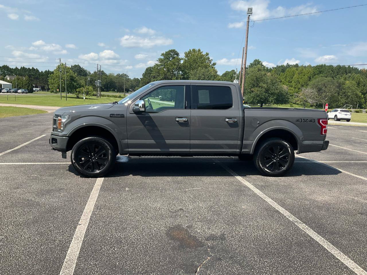 Used 2020 Ford F150 XLT w/ Equipment Group 302A Luxury AWD/4WD image 12