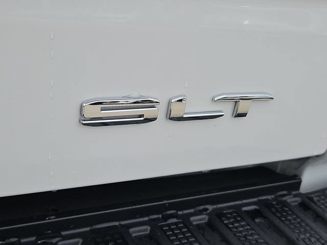 Used 2026 GMC Sierra 1500 SLT AWD/4WD image 10