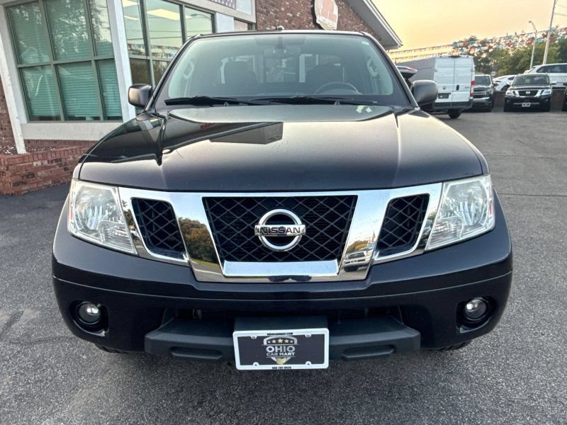 Used 2016 Nissan Frontier SV w/ SV Value Truck Package AWD/4WD image 2