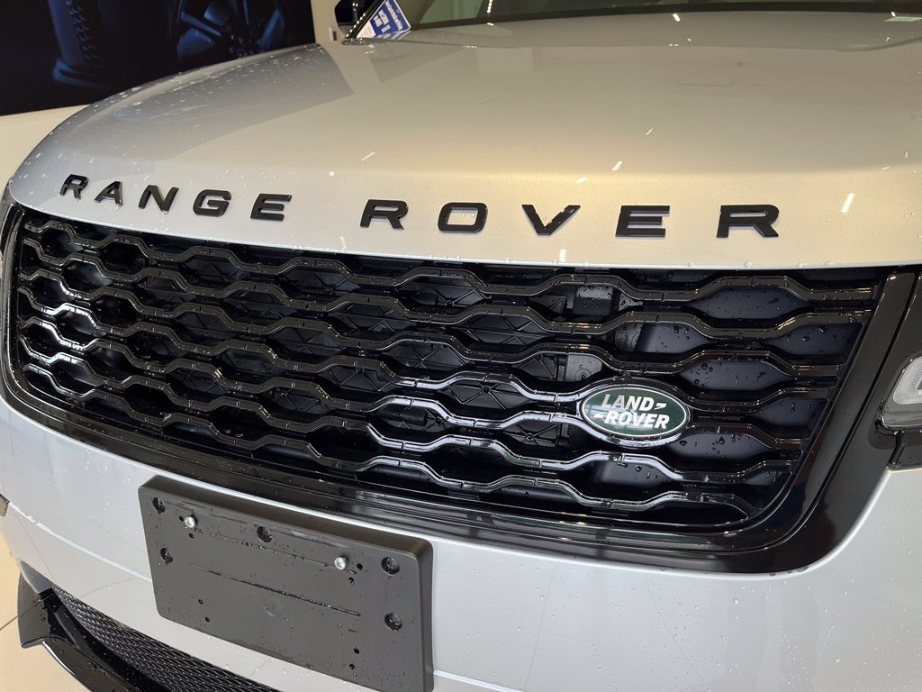 Used 2023 Land Rover Range Rover Velar R-Dynamic S AWD/4WD image 15