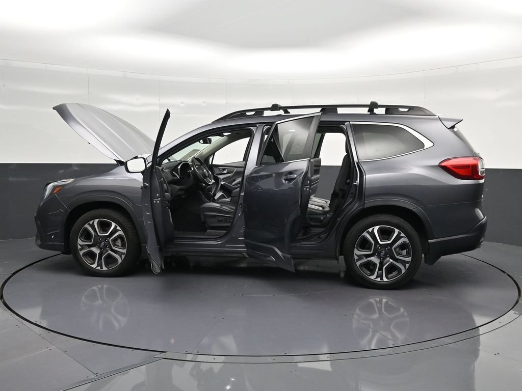 Used 2023 Subaru Ascent Limited AWD/4WD image 42