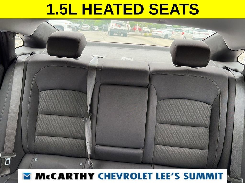 Used 2023 Chevrolet Malibu LT FWD image 29