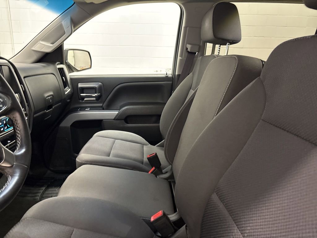 Used 2017 Chevrolet Silverado 1500 LT w/ All Star Edition image 21