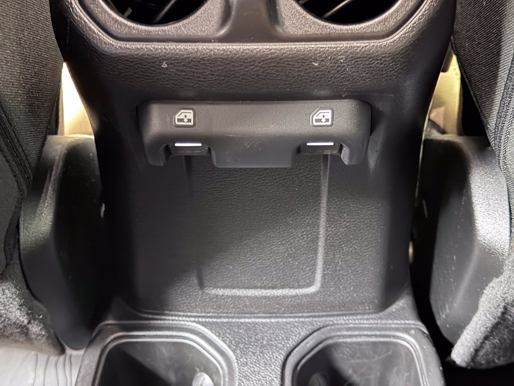 Used 2021 Jeep Gladiator Sport AWD/4WD image 23