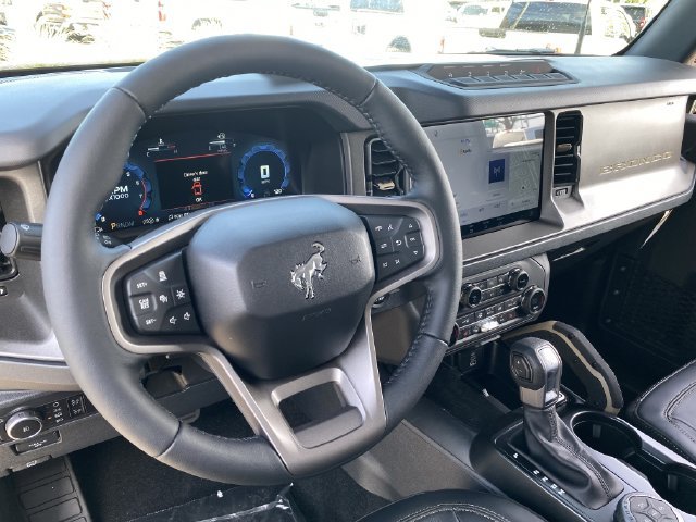 New 2026 Ford Bronco Badlands AWD/4WD image 18
