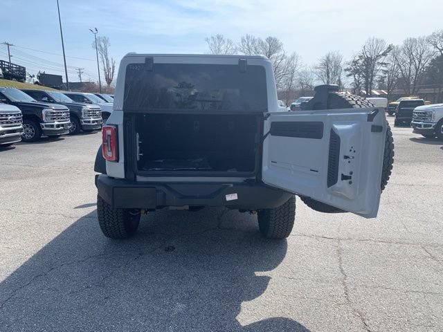 New 2026 Ford Bronco Outer Banks w/ Sasquatch Package AWD/4WD image 8
