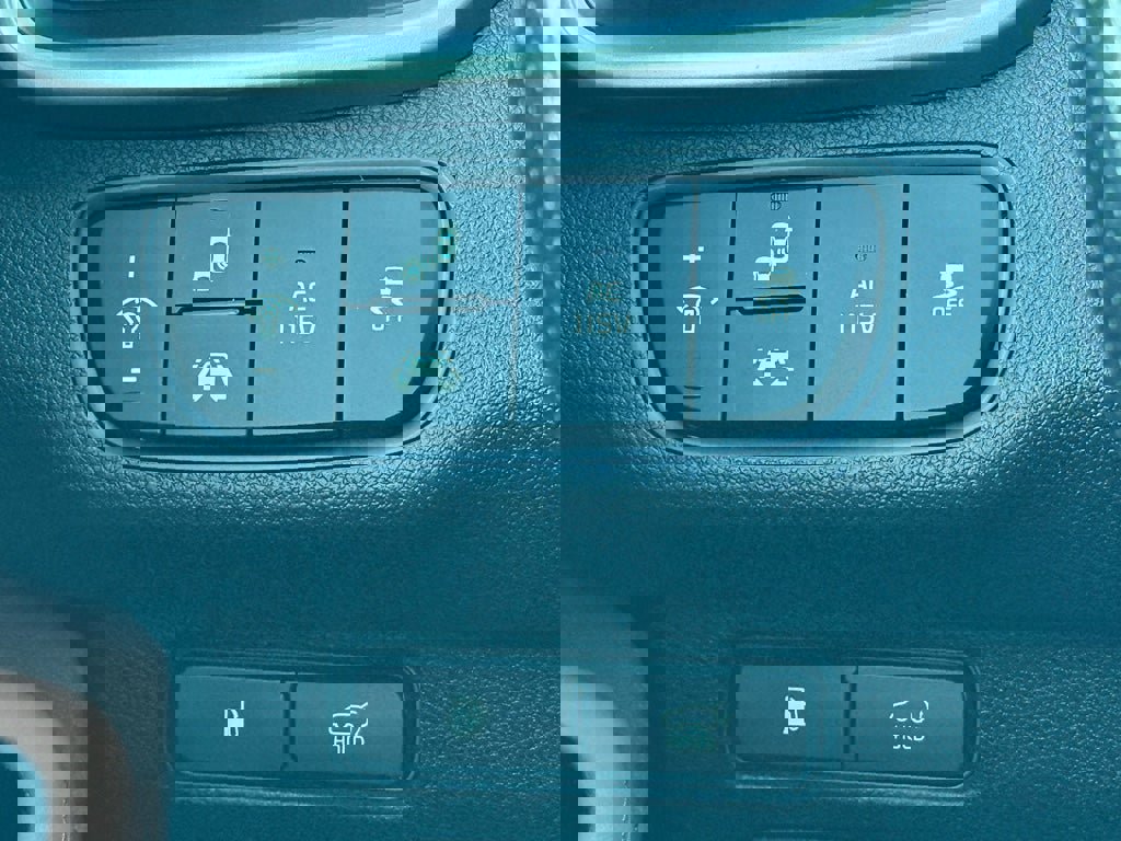 Used 2019 Kia Sorento SX image 15