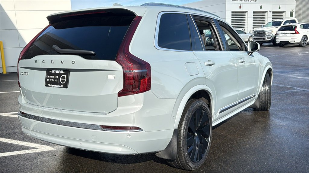 Certified 2024 Volvo XC90 T8 Ultimate w/ Protection Package image 3