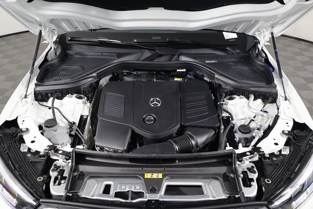 New 2026 Mercedes-Benz GLC 300 image 9