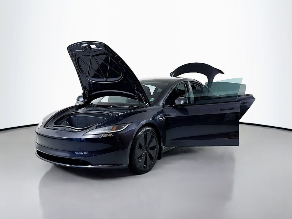 Used 2025 Tesla Model 3 Long Range image 31
