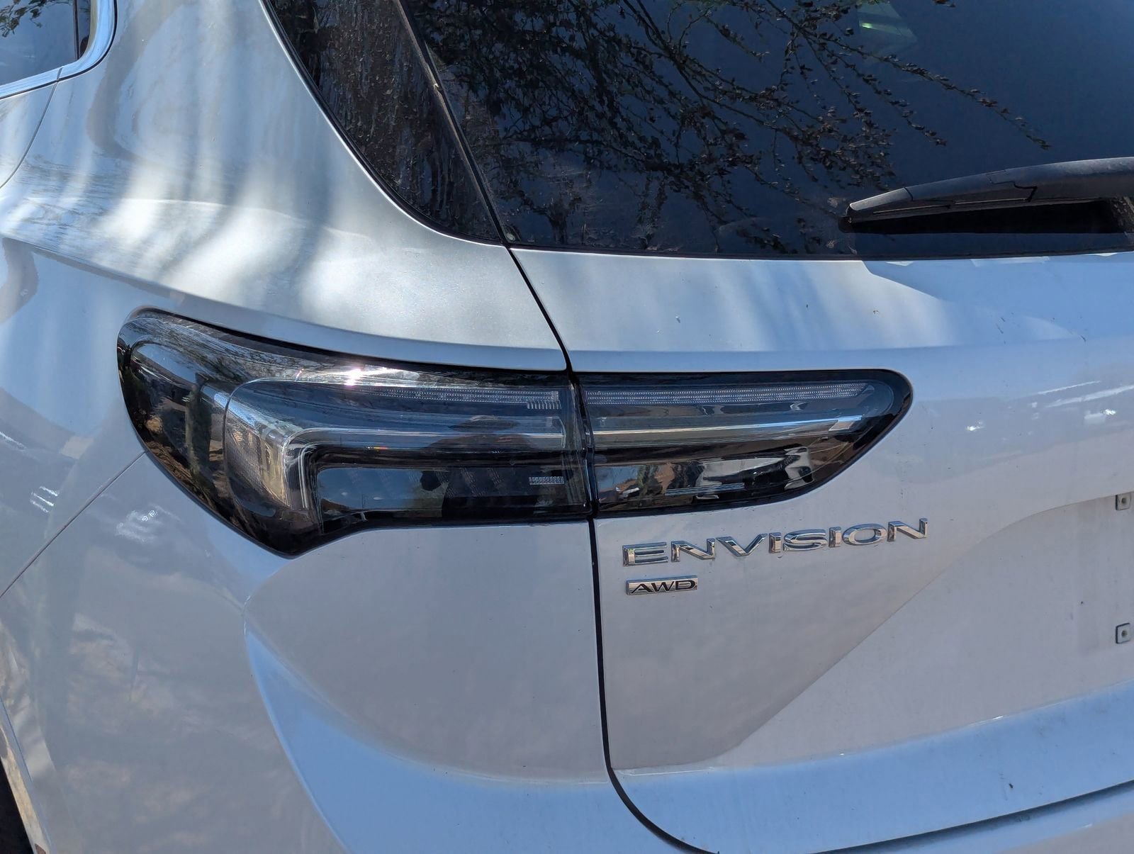 Used 2023 Buick Envision Avenir AWD/4WD image 9