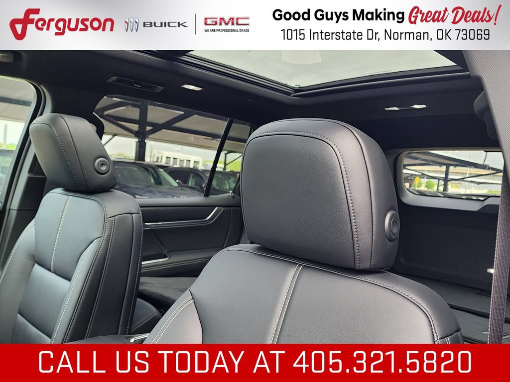 New 2026 GMC Acadia Elevation w/ Black Edition FWD image 17