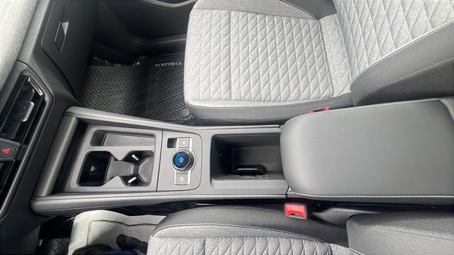 New 2026 Volkswagen Tiguan S AWD/4WD image 17
