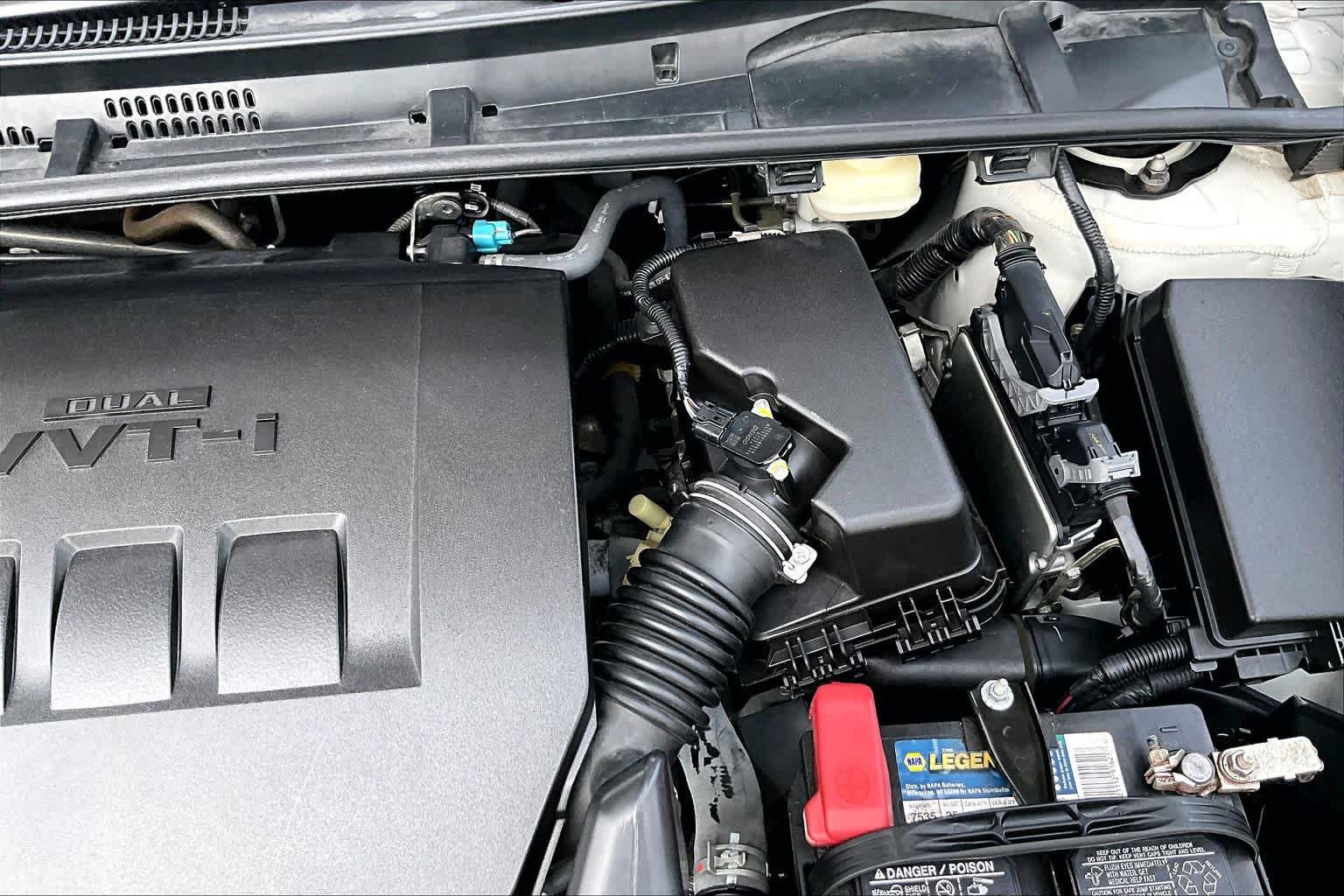 Used 2018 Toyota Corolla LE FWD image 32