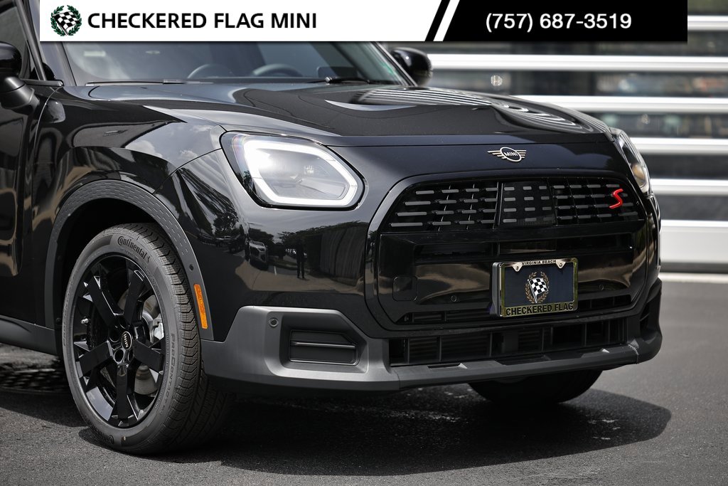 New 2025 MINI Cooper Countryman S image 2