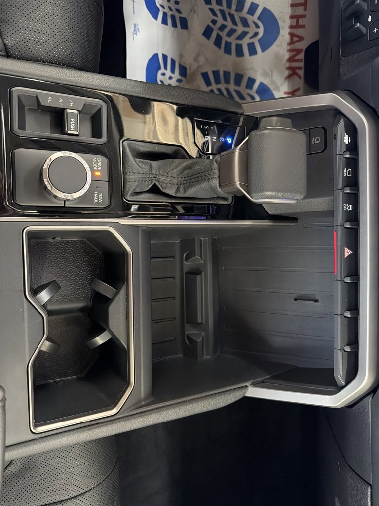 Used 2024 Toyota Tundra Limited image 23