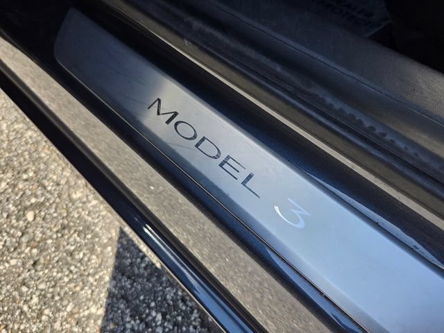 Used 2020 Tesla Model 3 Long Range AWD/4WD image 19