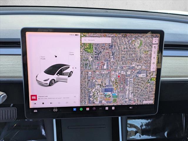 Used 2017 Tesla Model 3 Long Range image 12