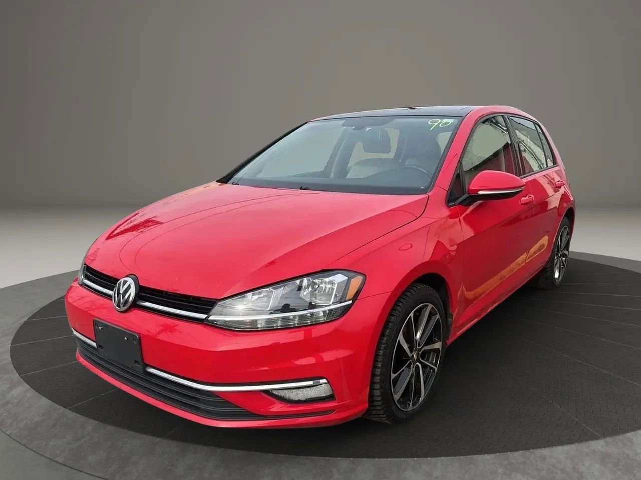 Used 2019 Volkswagen Golf SE