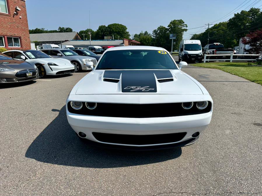 Used 2020 Dodge Challenger SXT w/ Blacktop Package image 2