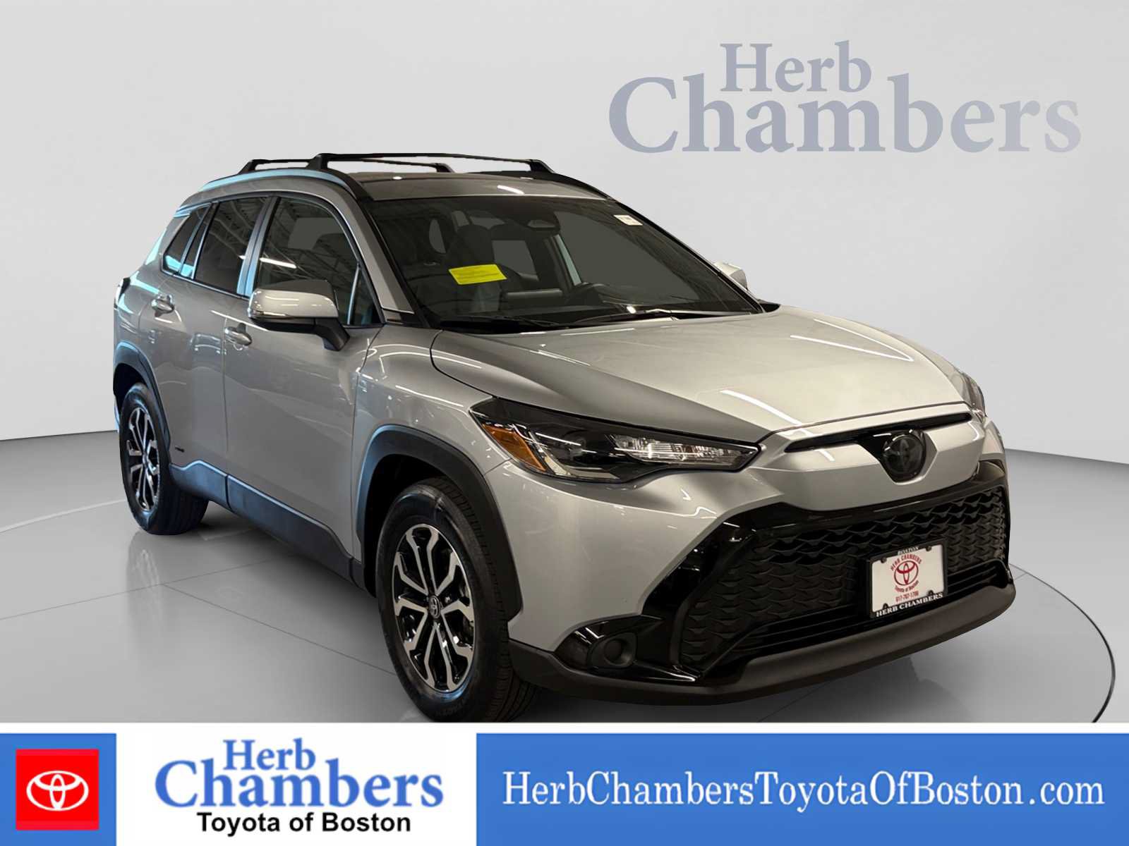 Used 2023 Toyota Corolla Cross AWD Hybrid image 1
