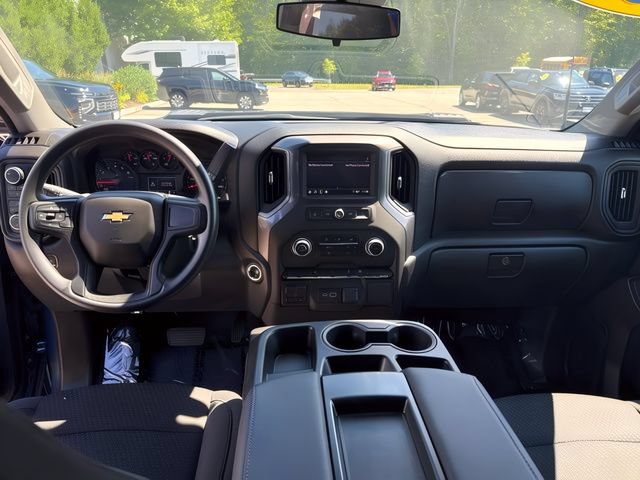 Used 2025 Chevrolet Silverado 2500 Custom w/ Snow Plow Prep/Camper Package AWD/4WD image 20