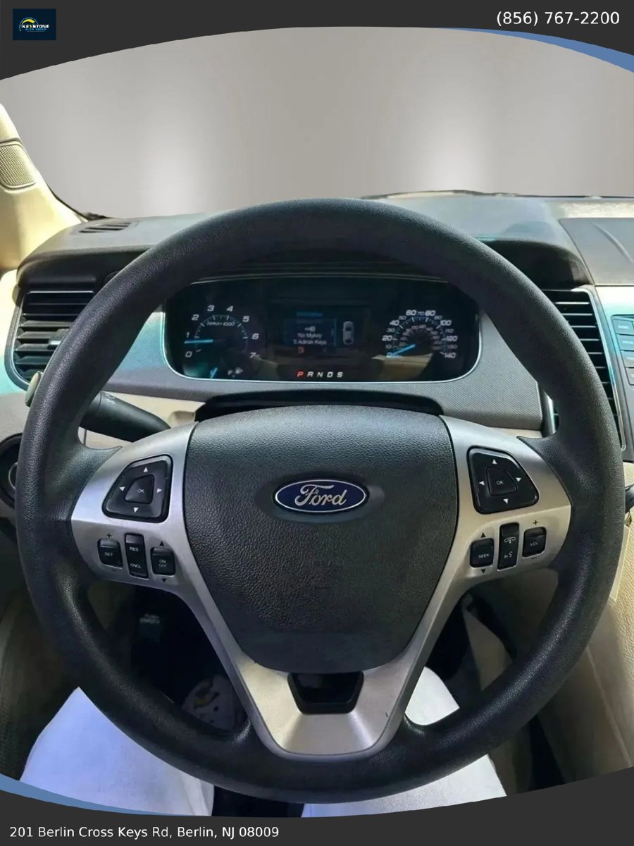 Used 2019 Ford Taurus SE image 23