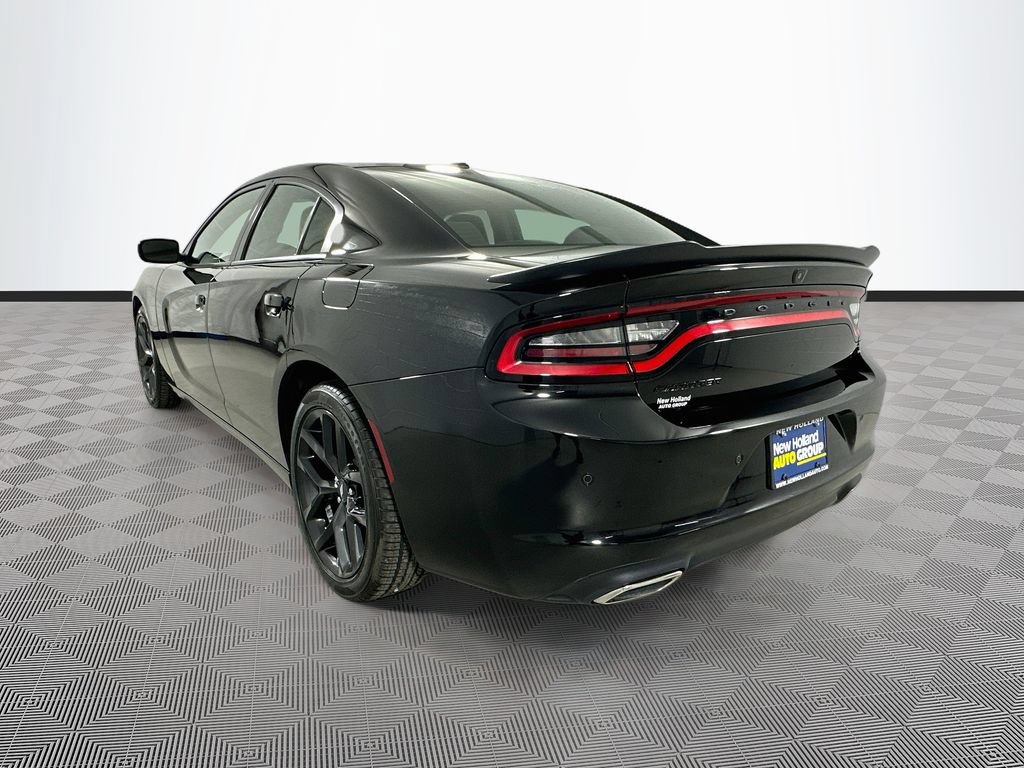 Certified 2022 Dodge Charger SXT w/ Blacktop Package RWD image 5