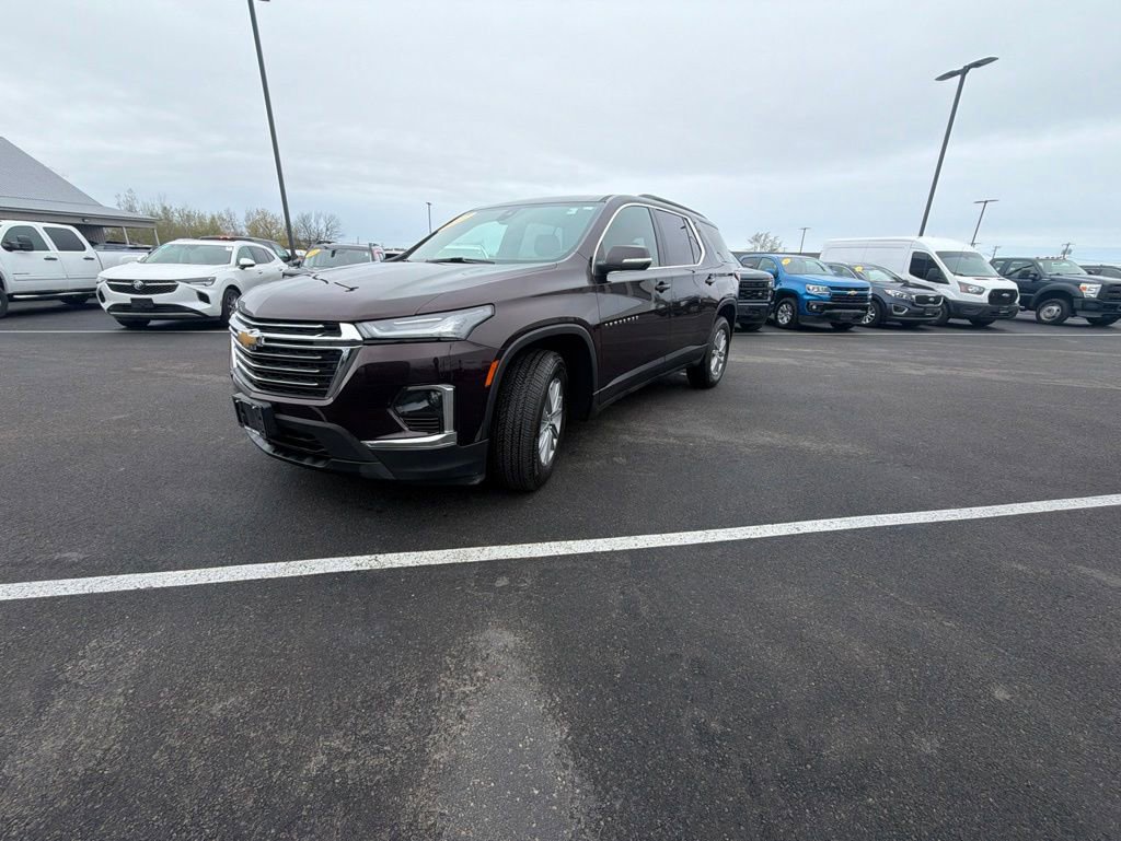 Used 2022 Chevrolet Traverse LT AWD/4WD image 3