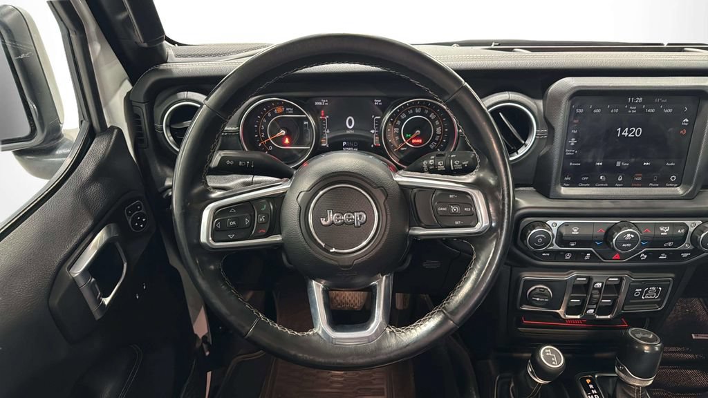 Used 2021 Jeep Wrangler Unlimited Sahara w/ Uconnect 4C Nav & Sound Group AWD/4WD image 17