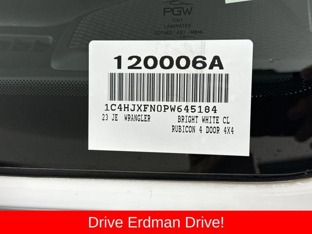 Used 2023 Jeep Wrangler Unlimited Rubicon AWD/4WD image 30