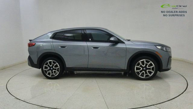 Used 2025 BMW X2 xDrive28i AWD/4WD image 87