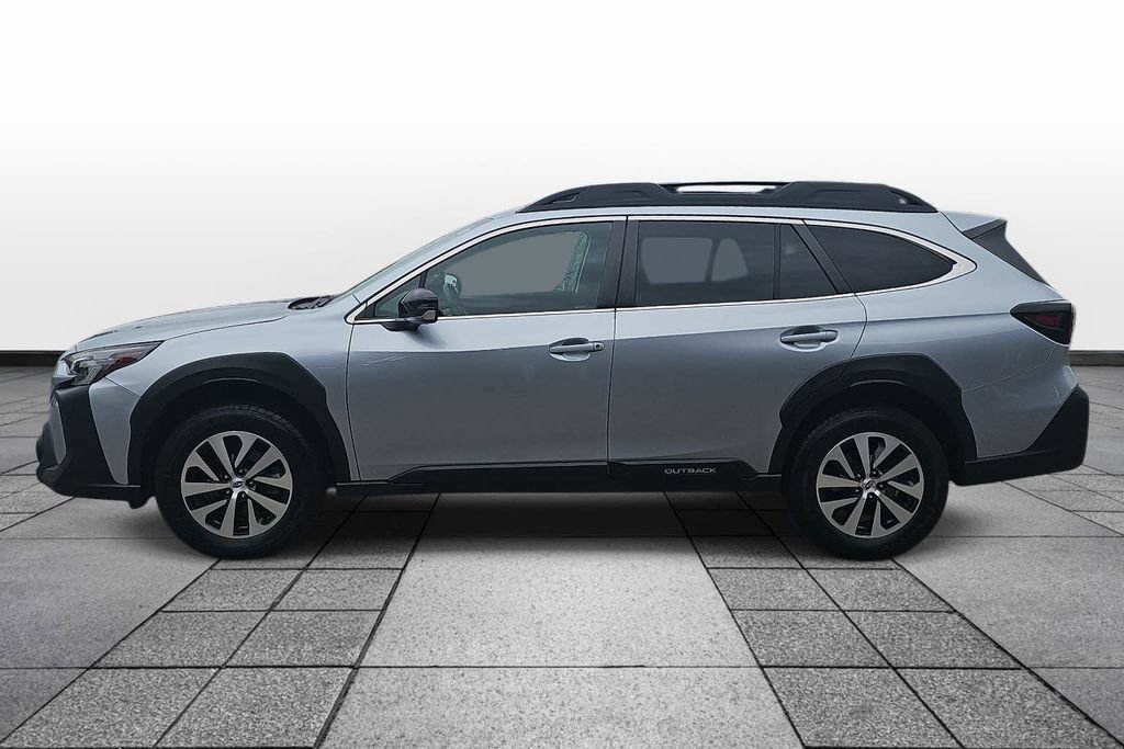 Used 2023 Subaru Outback Premium AWD/4WD image 8