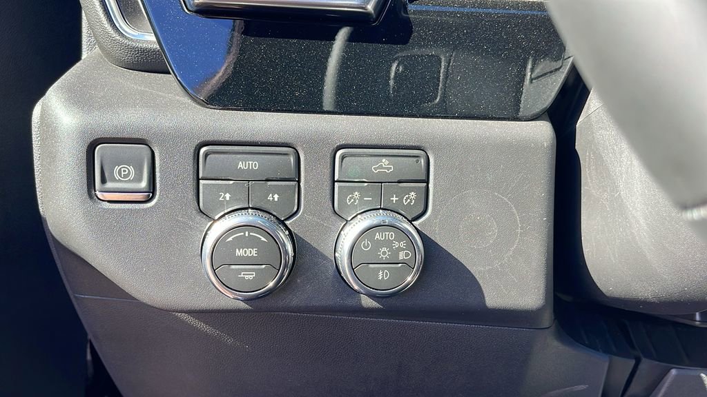 New 2026 GMC Sierra 1500 Elevation image 23