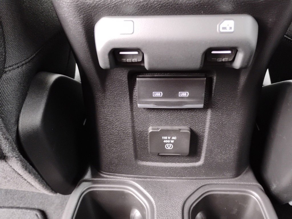 New 2025 Jeep Gladiator Mojave image 17