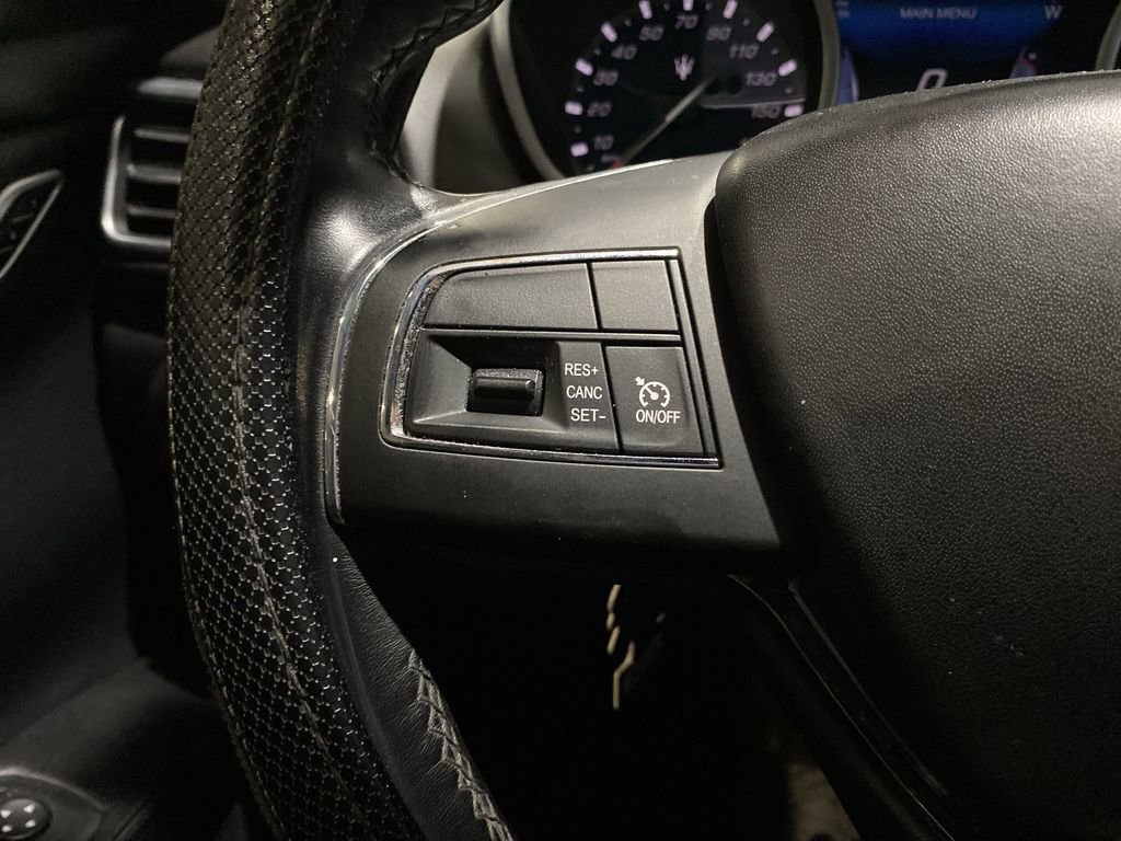 Used 2017 Maserati Ghibli S image 9