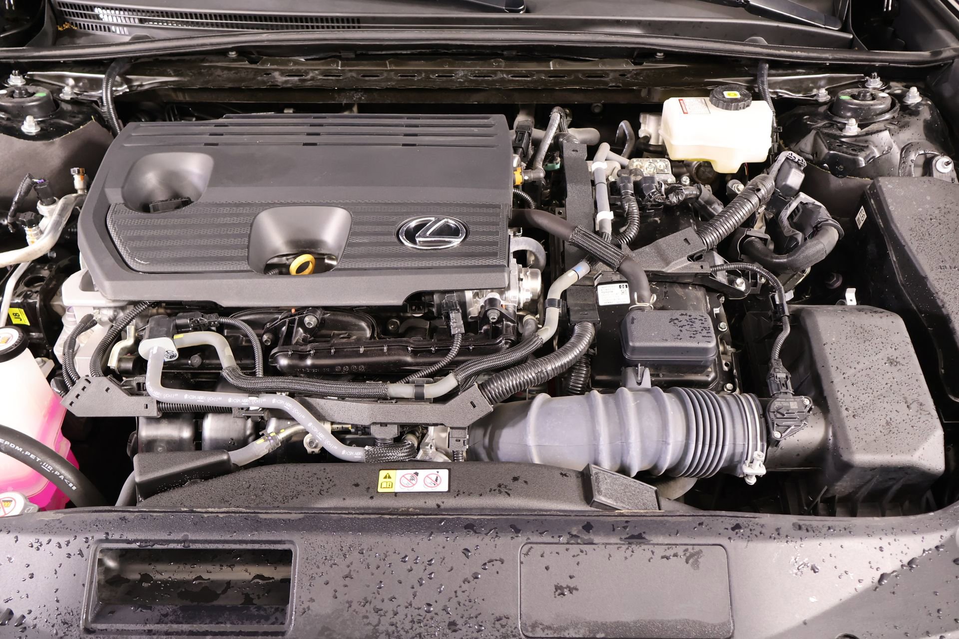 Used 2024 Lexus ES 300h F Sport w/ Accessory Package (Z2) FWD image 21