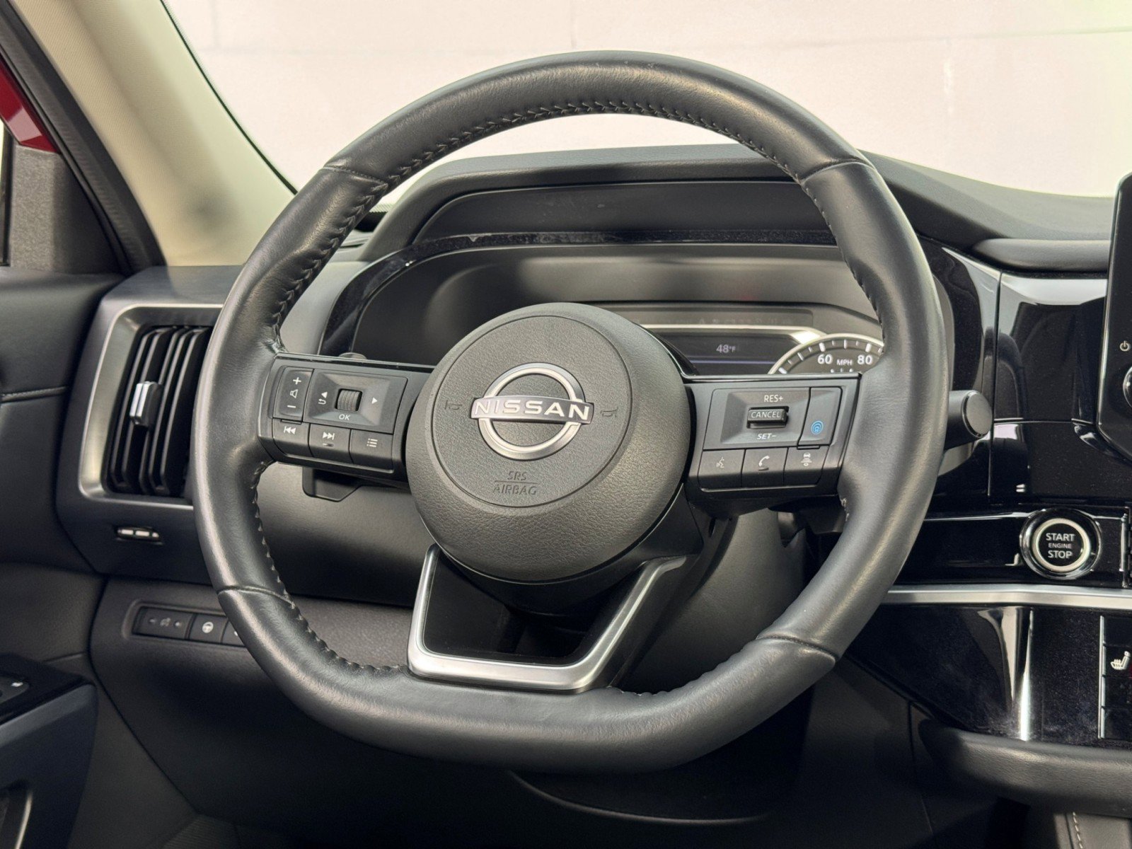 Used 2022 Nissan Pathfinder SL w/ Lighting Package (N92) image 18