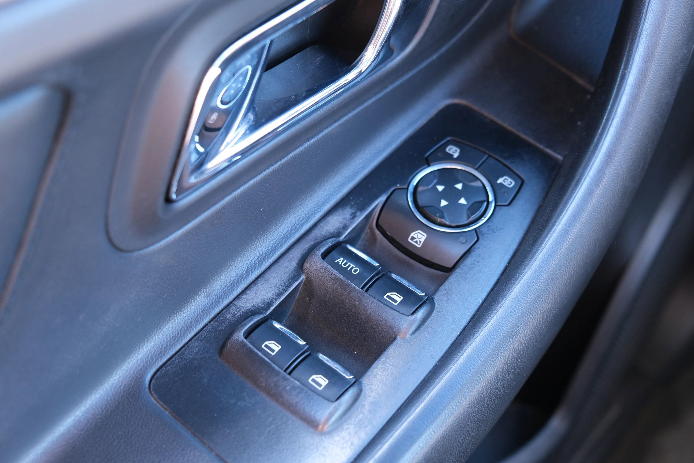 Used 2013 Ford Taurus SEL image 33