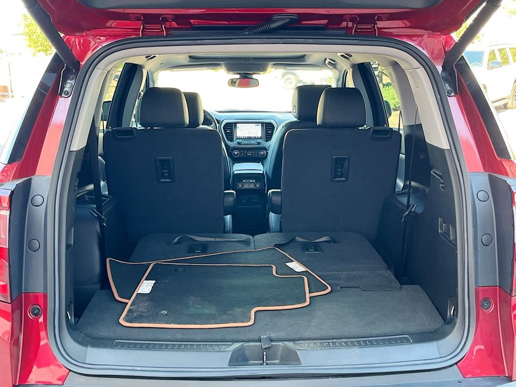 Used 2023 GMC Acadia AT4 w/ Technology Package image 28