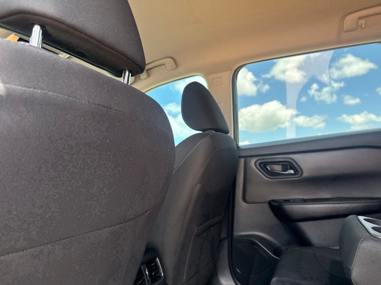 Certified 2026 Nissan Rogue S FWD image 36