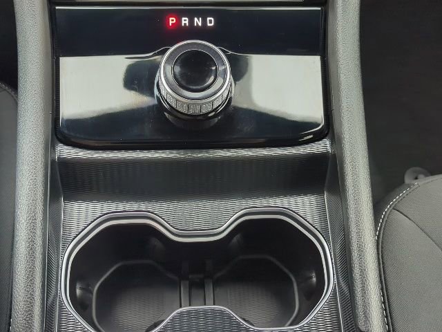 Used 2024 Jeep Grand Cherokee Laredo X image 9