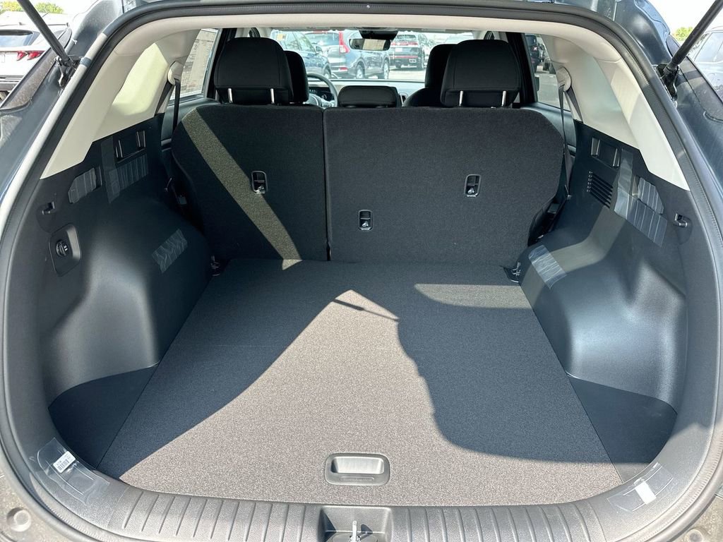 Used 2024 Kia Sportage LX image 41